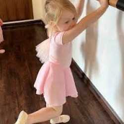 Dance4U